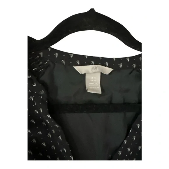H&M Black Button Front Dress – Size 10 – Fully Lined - Picture 7 of 11